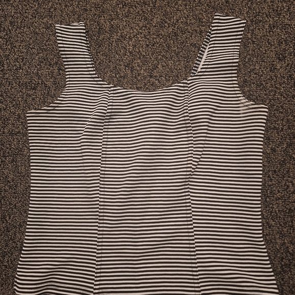 Worthington Size Large Black and White Striped tank - Picture 1 of 3